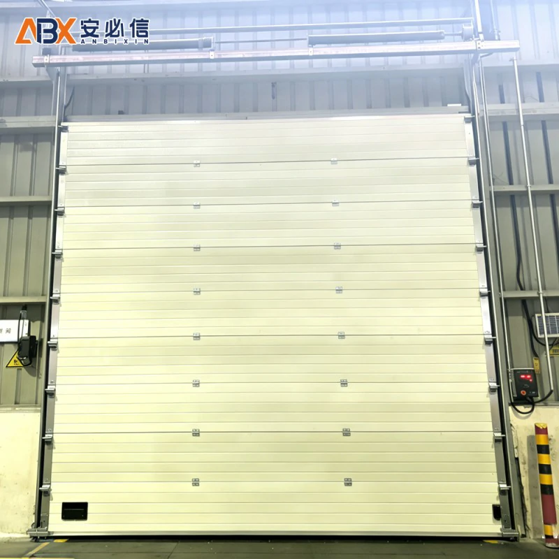 深圳市分段式滑升门
